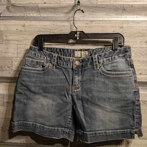 Denim Mid-Rise Women’s Shorts - Blue